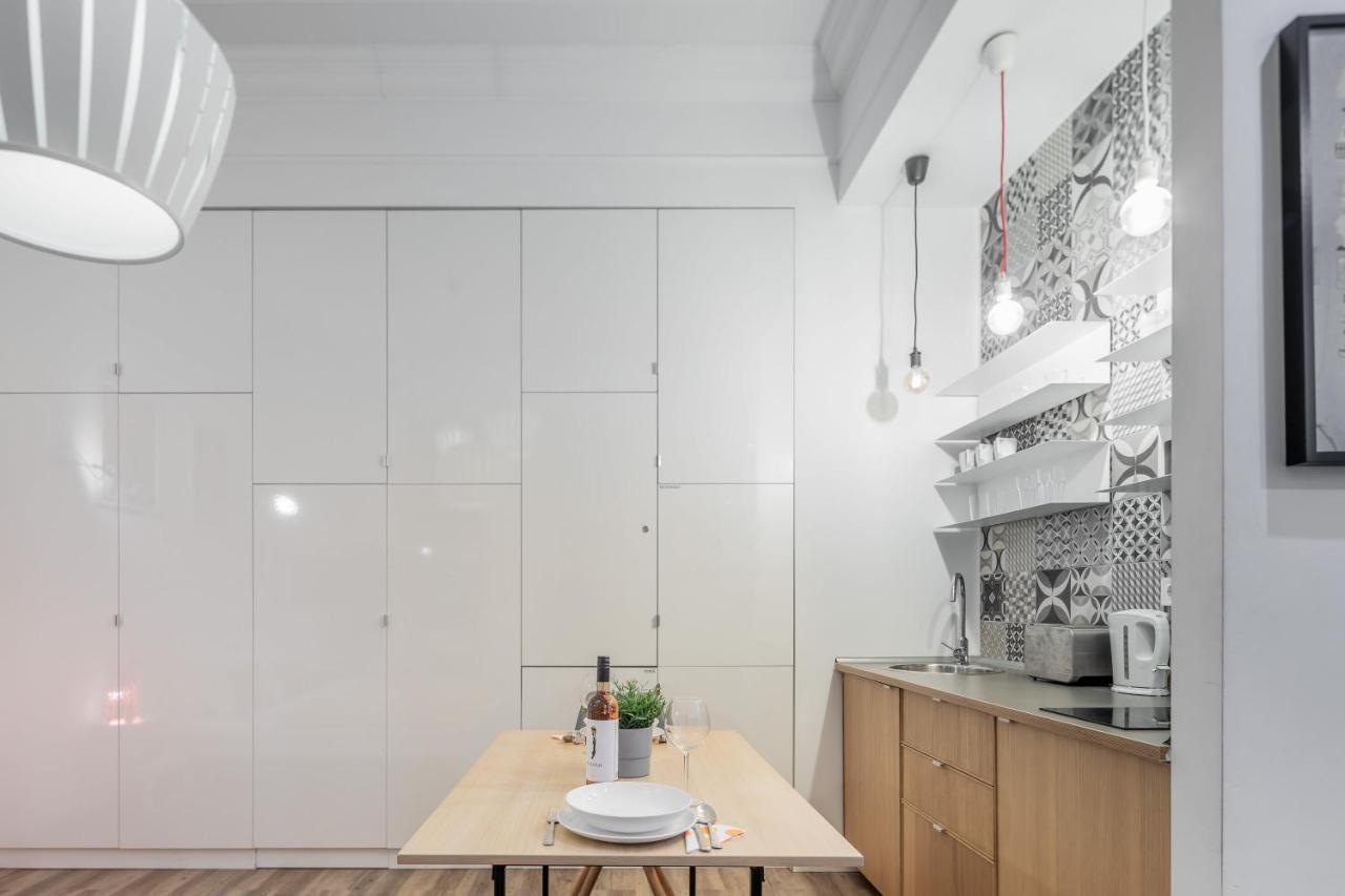 Extra Central Modern Studio Budapest Exteriör bild